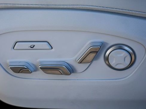 New 2026 Hyundai Ioniq 9 Limited AWD/4WD image 26