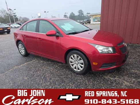 Used 2011 Chevrolet Cruze LT image 1