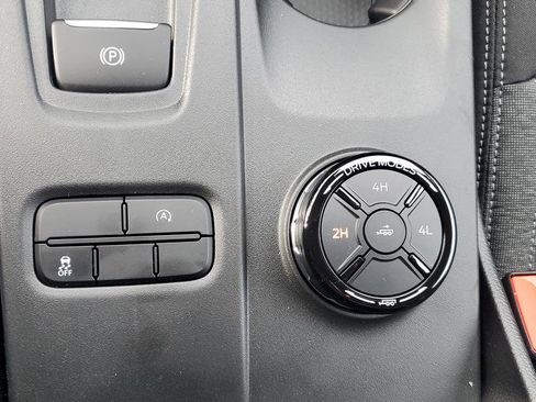 New 2025 Ford Ranger XLT w/ Equipment Group 301A High image 37