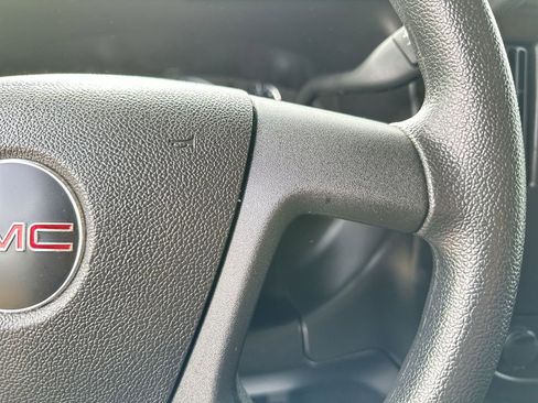 Used 2024 GMC Savana 2500 w/ Driver Convenience Package image 28