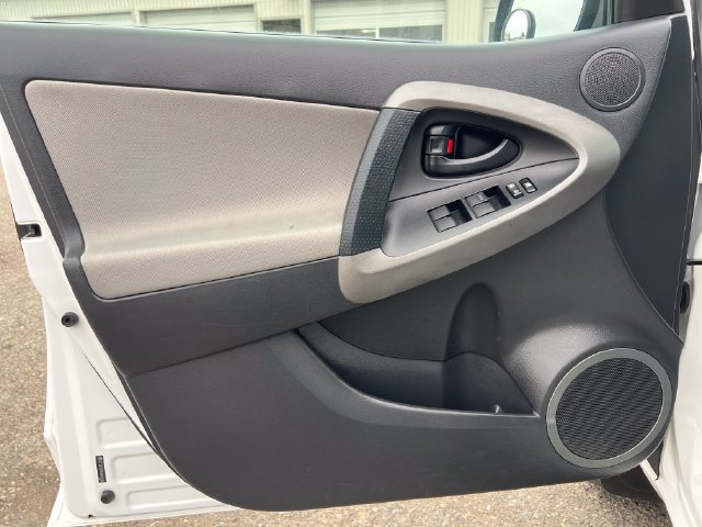 Used 2010 Toyota RAV4 4WD image 15