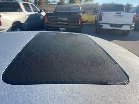 Used 2020 Dodge Charger SRT Hellcat w/ Harman/Kardon Audio Group image 7