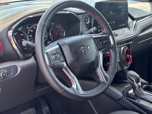 Used 2024 Chevrolet Blazer RS w/ Enhanced Convenience Package image 7