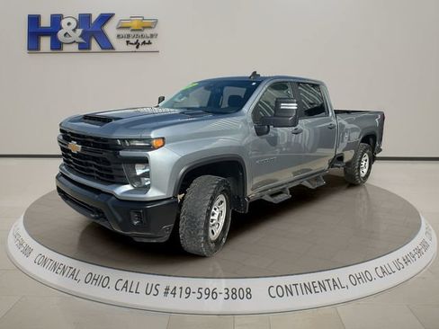 Used 2024 Chevrolet Silverado 2500 W/T AWD/4WD image 3