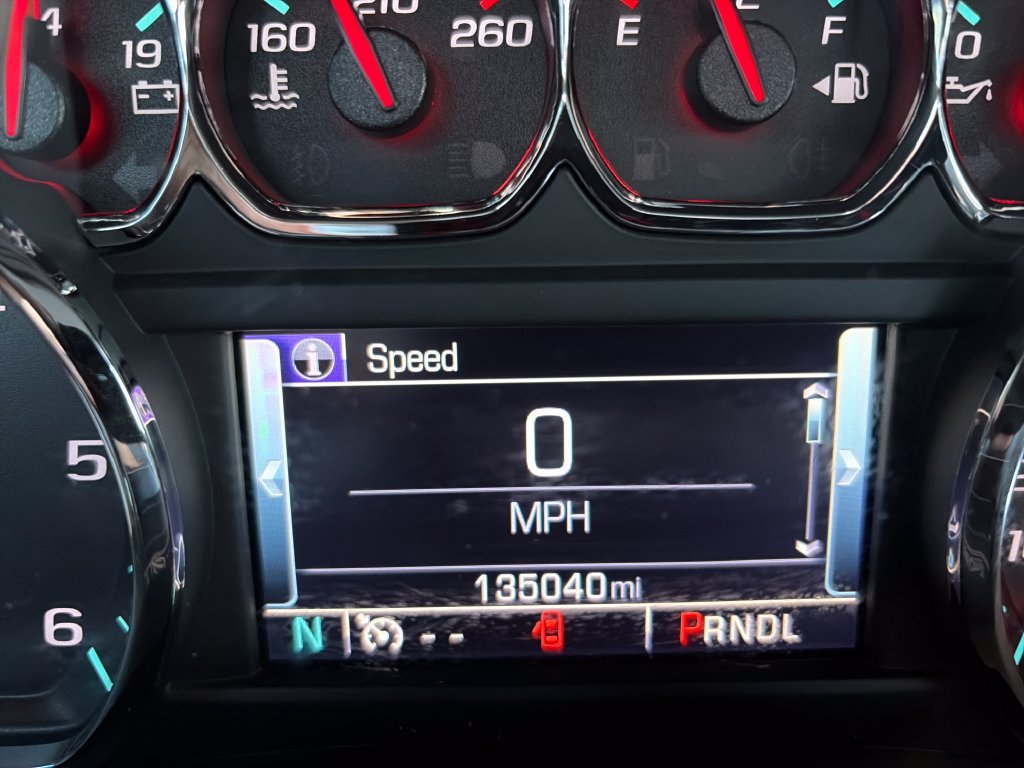 Used 2017 GMC Yukon SLT w/ Open Road Package AWD/4WD image 16