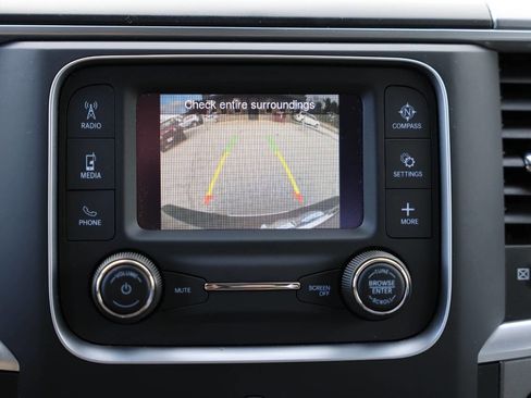 Used 2024 RAM 1500 Classic SLT image 22