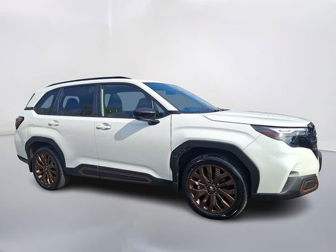 Used 2025 Subaru Forester Sport image 1
