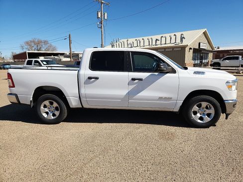 Used 2024 RAM 1500 Lone Star image 5