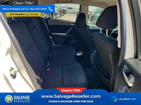 Used 2013 MAZDA MAZDA3 i Touring FWD image 13