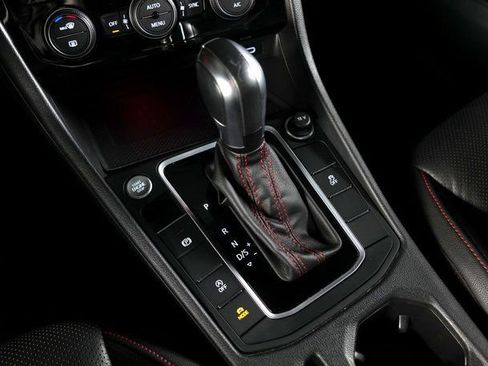 Used 2021 Volkswagen Jetta GLI Autobahn image 15