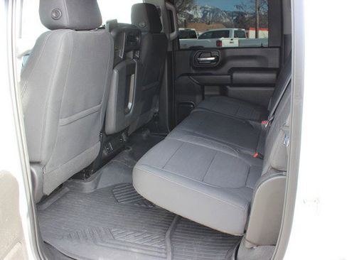 Used 2023 Chevrolet Silverado 2500 LT image 7