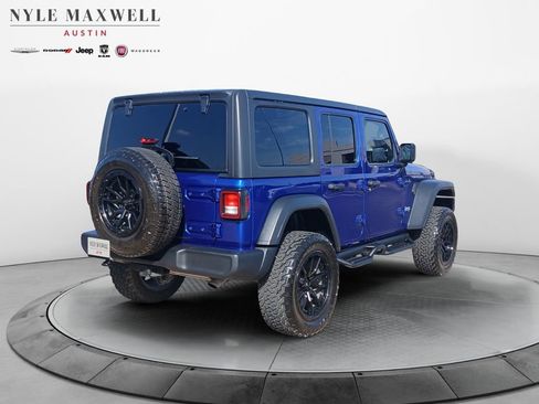 Used 2018 Jeep Wrangler Unlimited Sport S AWD/4WD image 16