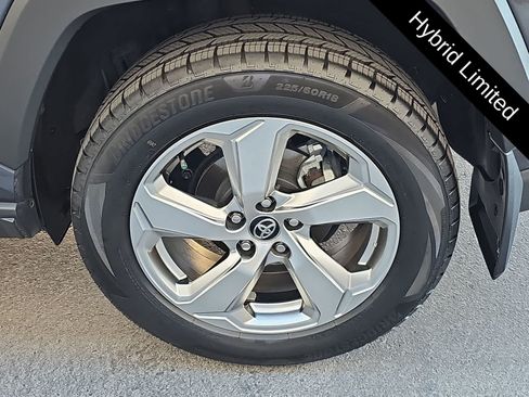 Used 2021 Toyota RAV4 Limited AWD/4WD image 12