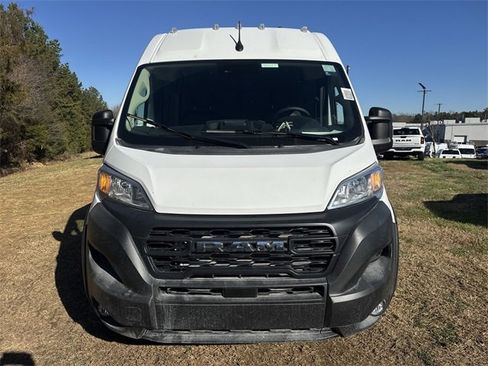 New 2025 RAM ProMaster 2500 w/ Convenience Group image 15