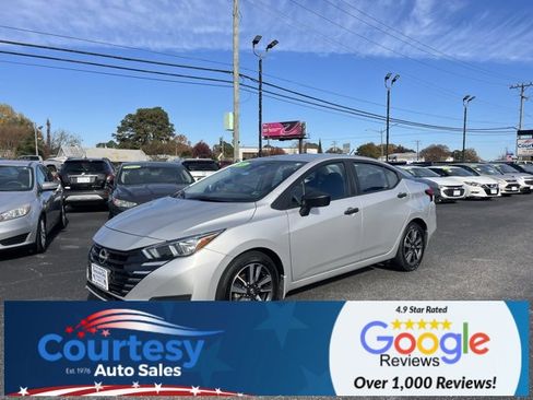 Used 2024 Nissan Versa S w/ S Plus Package image 3