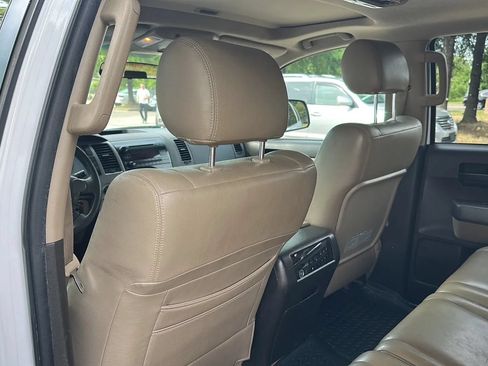 Used 2011 Toyota Sequoia SR5 AWD/4WD image 16