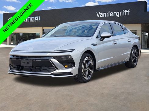 New 2025 Hyundai Sonata SEL FWD image 2