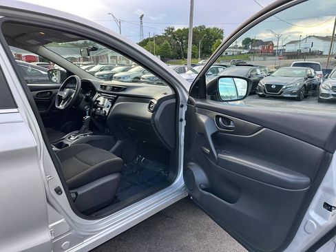 Used 2018 Nissan Rogue Sport S FWD image 25
