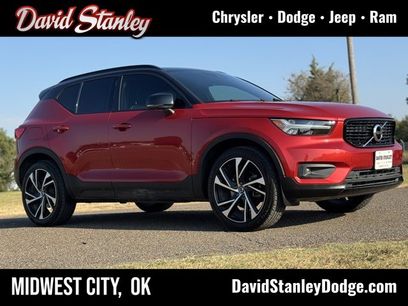 Used 2020 Volvo XC40 T4 R-Design w/ Protection Package