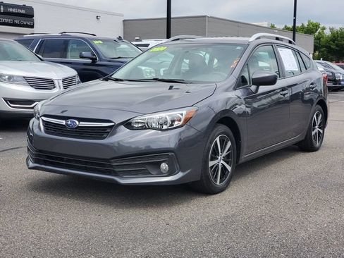 Used 2020 Subaru Impreza 2.0i Premium AWD/4WD image 2