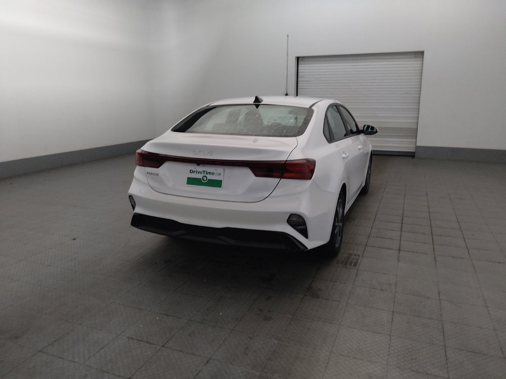 Used 2022 Kia Forte LXS FWD image 7