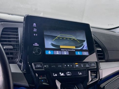 Used 2023 Honda Odyssey Touring image 14