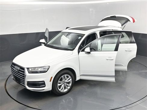 Used 2017 Audi Q7 3.0T Premium Plus image 60