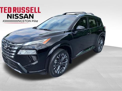 Used 2025 Nissan Rogue Platinum FWD image 1