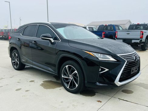 Used 2019 Lexus RX 450h AWD image 2