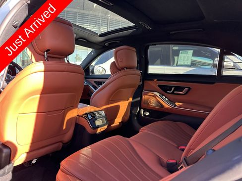 Used 2022 Mercedes-Benz S 580 4MATIC Sedan image 8