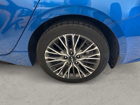 Used 2023 Kia Forte GT-Line FWD image 9