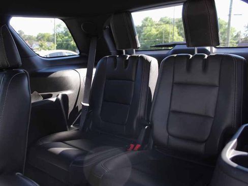 Used 2015 Ford Explorer Sport w/ Equipment Group 401A AWD/4WD image 28