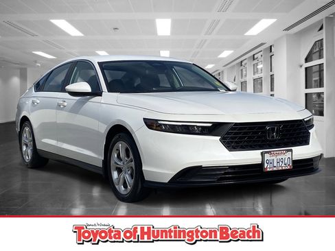 Used 2023 Honda Accord LX image 1
