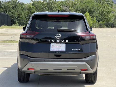 Used 2023 Nissan Rogue SV AWD/4WD image 5