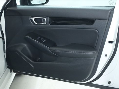 Used 2024 Honda Civic Touring image 35