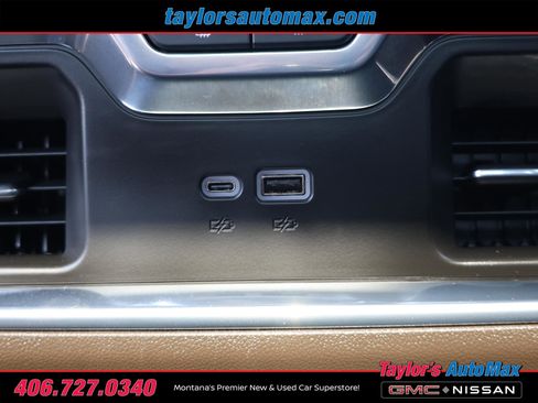 Used 2025 GMC Sierra 3500 SLT w/ SLT Premium Package image 40