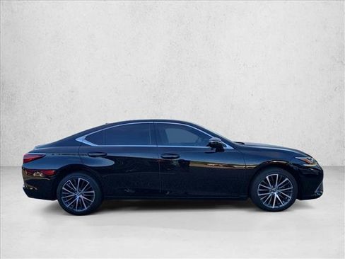 Used 2024 Lexus ES 350 w/ Premium Package FWD image 4