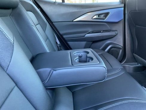 New 2026 Chevrolet Equinox EV LT image 15