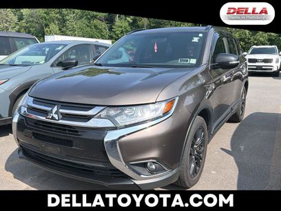 Used 2018 Mitsubishi Outlander LE