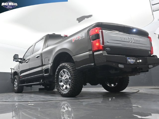 Used 2025 Ford F250 King Ranch w/ Chrome Package AWD/4WD image 21
