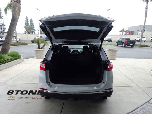 Used 2019 Chevrolet Equinox Premier image 32