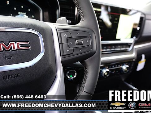New 2026 GMC Sierra 1500 SLT image 29