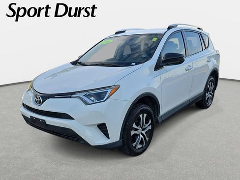 Used 2016 Toyota RAV4 LE FWD image 1