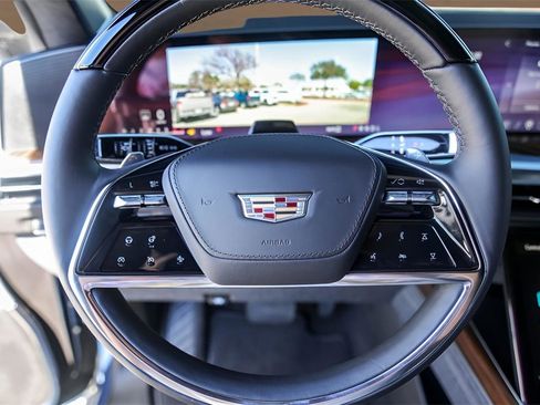 Certified 2025 Cadillac Escalade Sport Platinum w/ LPO, ONYX Package image 12