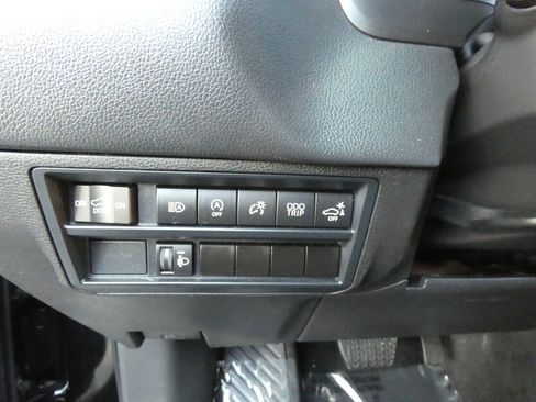 Used 2025 Toyota Tundra Limited image 67