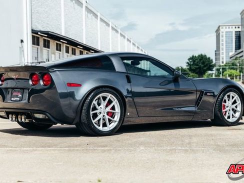 Used 2009 Chevrolet Corvette Z06 w/ Preferred Equipment Group RWD image 42