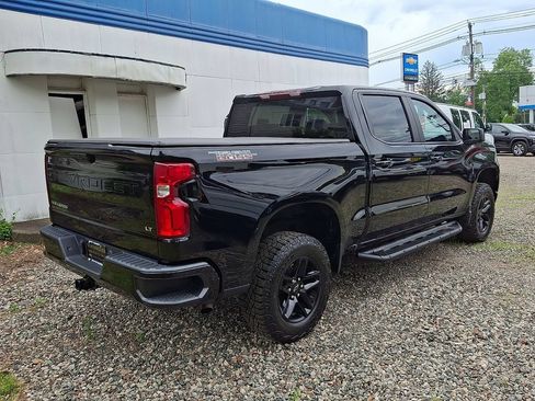 Used 2024 Chevrolet Silverado 1500 LT Trail Boss AWD/4WD image 8