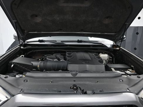 Used 2019 Toyota 4Runner SR5 Premium image 29