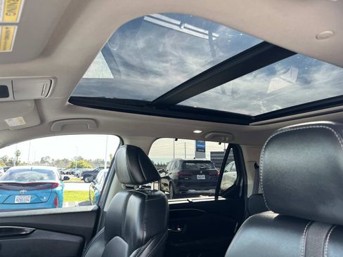 Used 2024 Honda Pilot Touring image 21