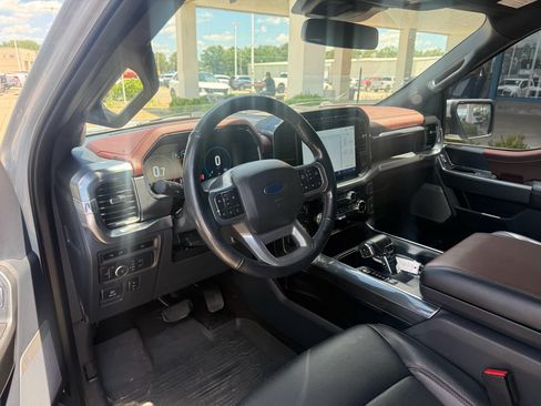 Used 2022 Ford F150 Lariat AWD/4WD image 10